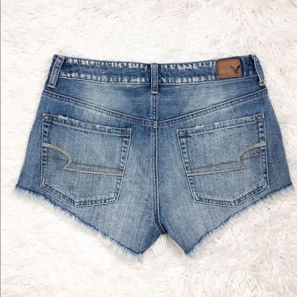 American Eagle High Rise Festival Cutoff Jean Shorts Painted Design Size 6 - Picture 2 of 8